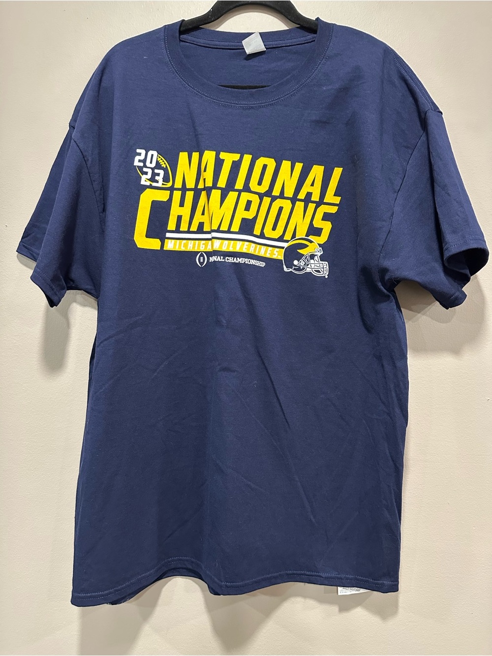 NWT Michigan Wolverines 2023 National Champions T-Shirt Navy XL Hanes Beefy T